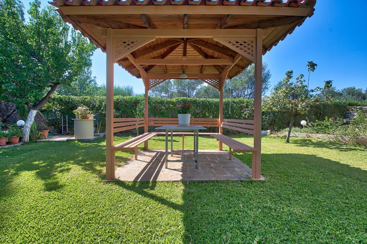 Vacation And Relaxation Home Oropos Nea Palatia Exterior photo