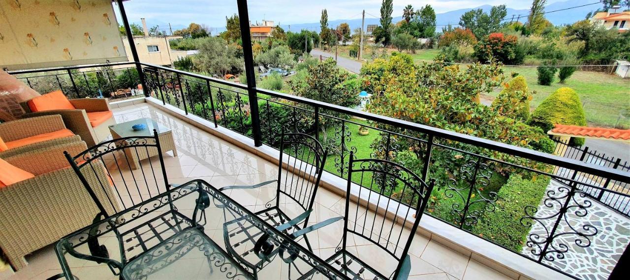 Vacation And Relaxation Home Oropos Nea Palatia Exterior photo